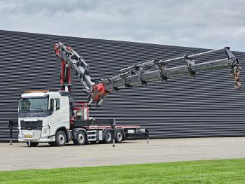 FH 540 8x2 / 85 t/m CRANE / JIB / WINCH / KRAN